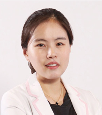 Dr. Hong Ji Hyeon